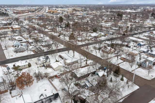 416 Broadway Street E, Osseo, MN 55369