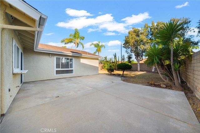 8612 Bayonne, Huntington Beach, CA 92646