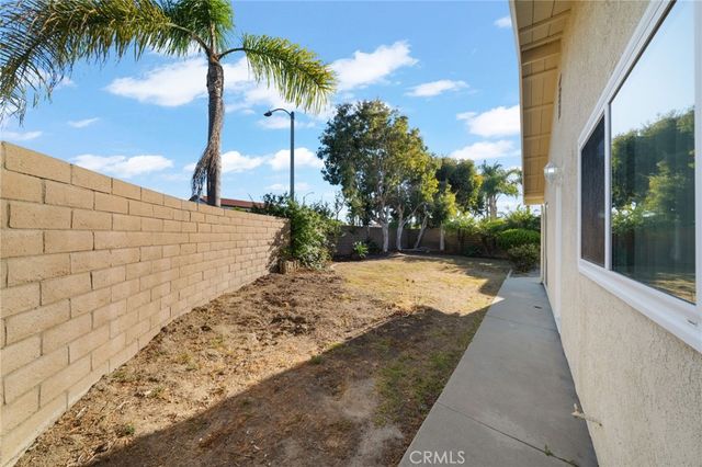 8612 Bayonne, Huntington Beach, CA 92646