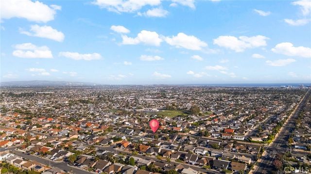8612 Bayonne, Huntington Beach, CA 92646