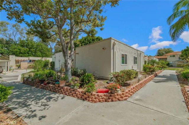 2363 Via Mariposa East C, Laguna Woods, CA 92637