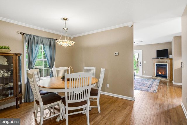 706 MAIN ST, Riverton, NJ 08077