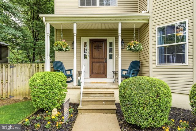 706 MAIN ST, Riverton, NJ 08077
