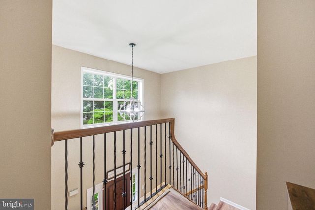 706 MAIN ST, Riverton, NJ 08077