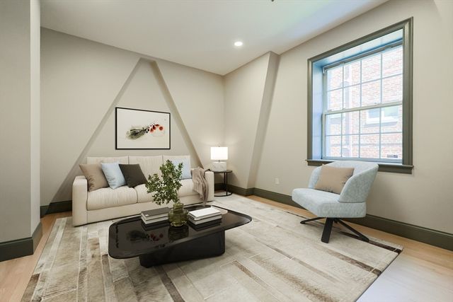 515 Centre 2, Newton, MA 02459