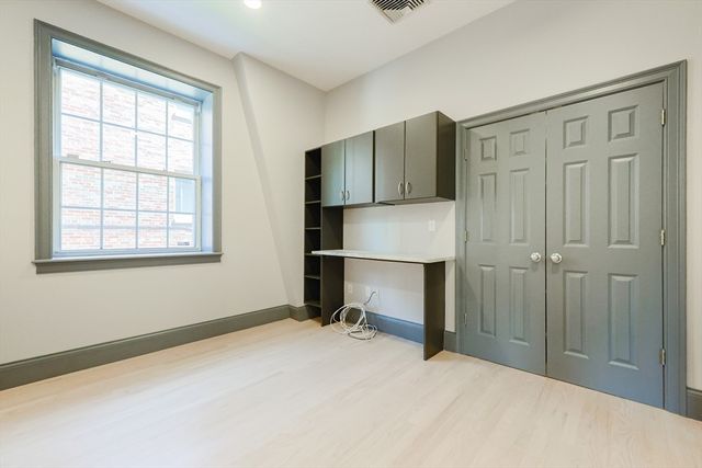 515 Centre 2, Newton, MA 02459