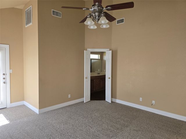 317 Westgate Drive, Aledo, TX 76008