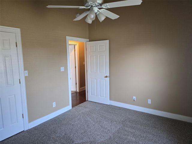 317 Westgate Drive, Aledo, TX 76008