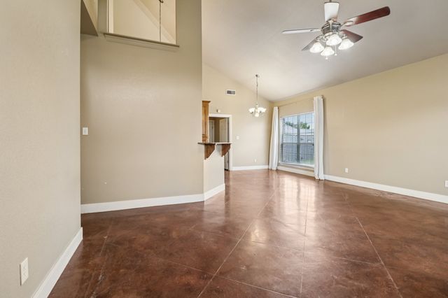 317 Westgate Drive, Aledo, TX 76008