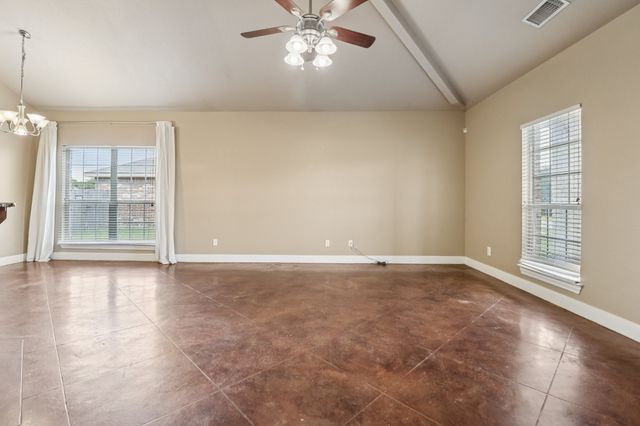 317 Westgate Drive, Aledo, TX 76008
