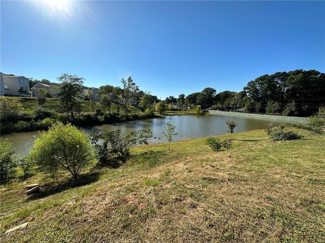2212 Swansea Way, Smyrna, GA 30080