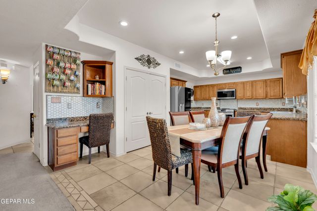 1075 YASMIN Court, El Paso, TX 79932