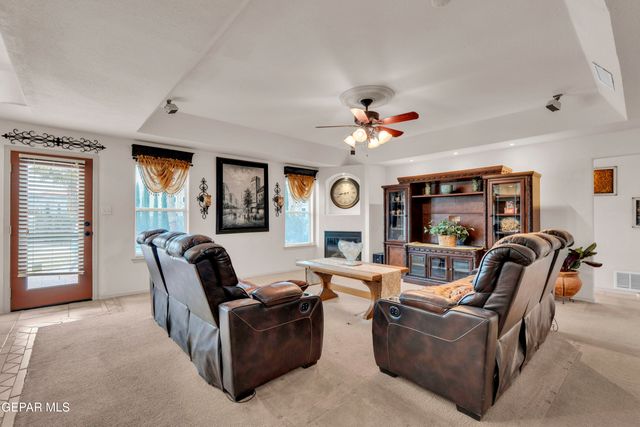 1075 YASMIN Court, El Paso, TX 79932