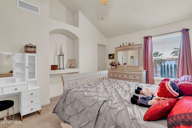 1075 YASMIN Court, El Paso, TX 79932