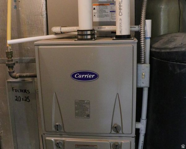 1648 DAWSON LN, Tooele, UT 84074