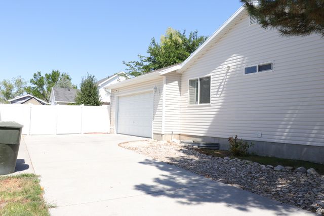1648 DAWSON LN, Tooele, UT 84074