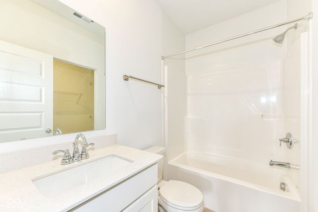 11653 Melnick Lane, Indianapolis, IN 46235