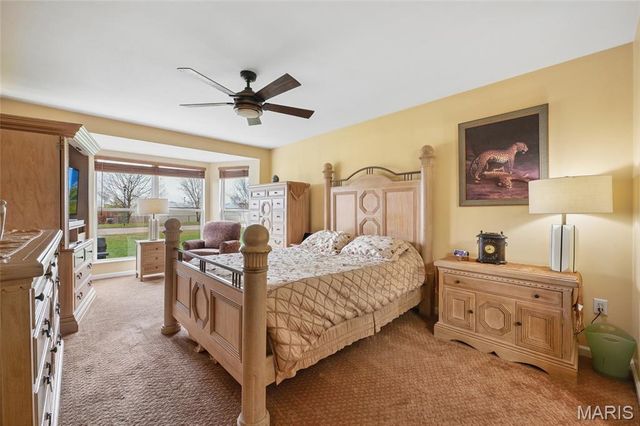 9435 Wilson Bridge Drive, St Louis, MO 63136