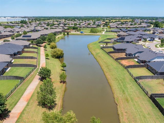 3005 Montane Drive, Norman, OK 73069