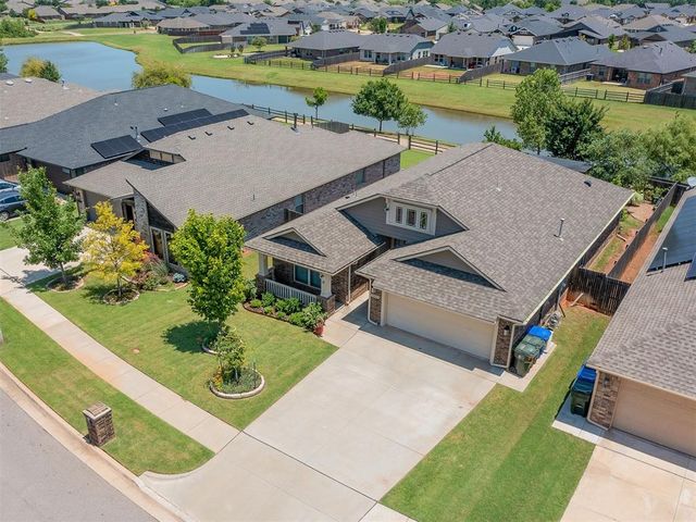 3005 Montane Drive, Norman, OK 73069