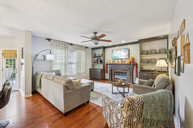 3831 Ayers Lane, Carmel, IN 46033