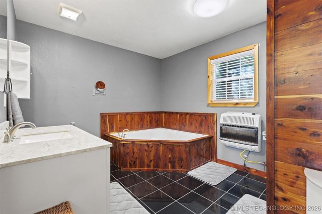 233 Joy Lane, Cartwright, OK 74731