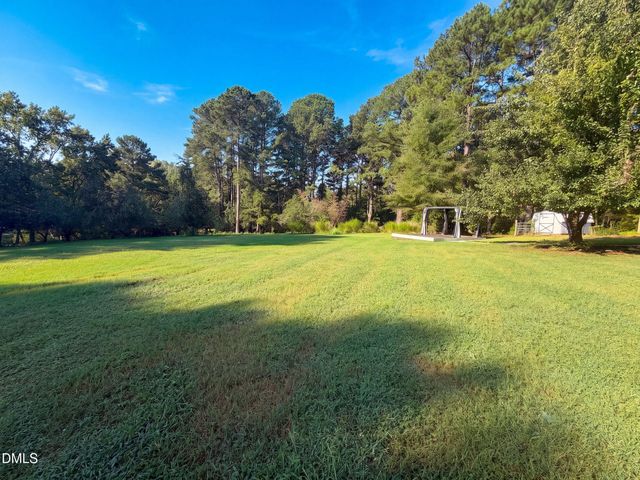 6909 Branton Drive, Cary, NC 27519