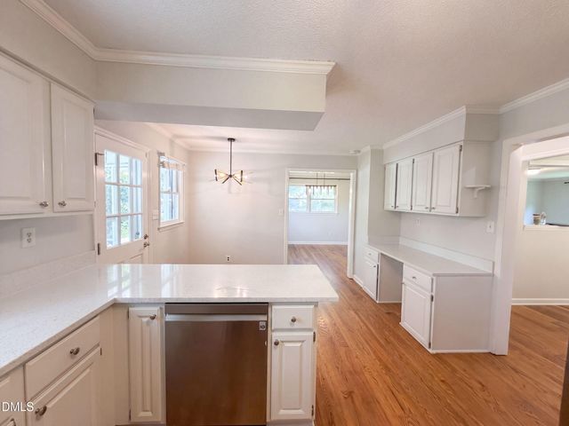 6909 Branton Drive, Cary, NC 27519