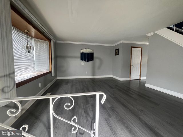 12610 RICHTON ROAD, Philadelphia, PA 19154