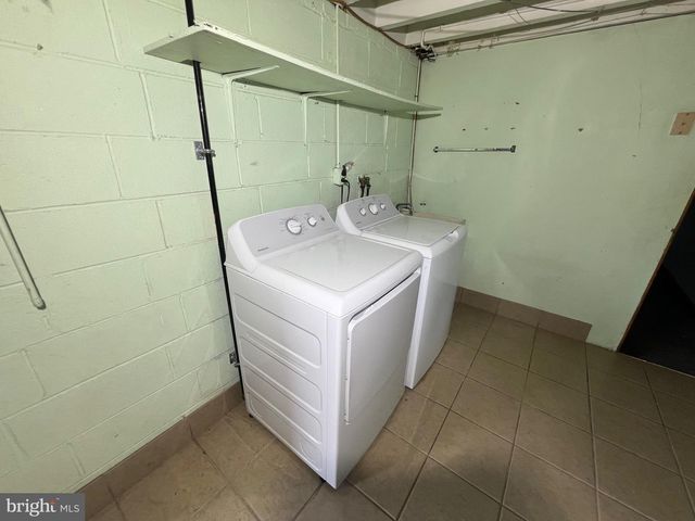 12610 RICHTON ROAD, Philadelphia, PA 19154