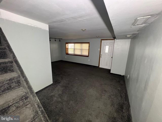 12610 RICHTON ROAD, Philadelphia, PA 19154
