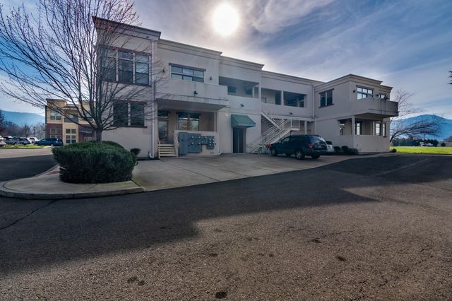 479 Russell Street 202, Ashland, OR 97520