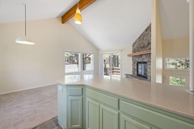 55681 Wagon Master Way, Bend, OR 97707