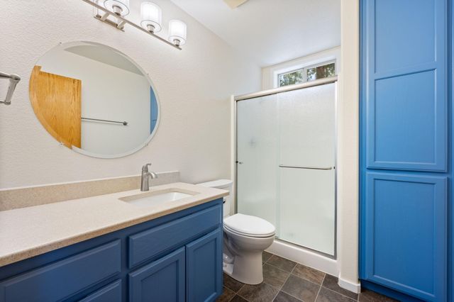 55681 Wagon Master Way, Bend, OR 97707