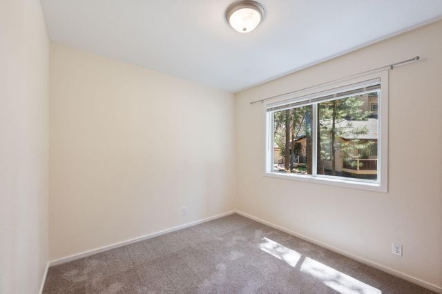 55681 Wagon Master Way, Bend, OR 97707