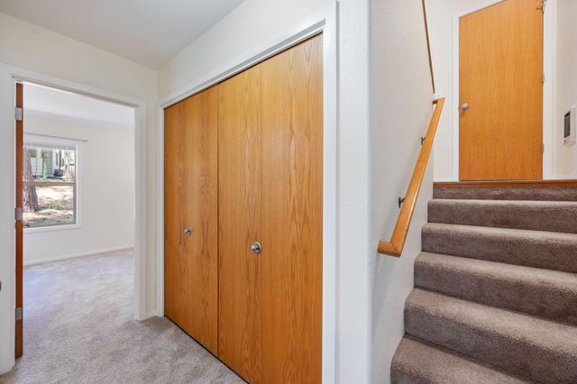55681 Wagon Master Way, Bend, OR 97707