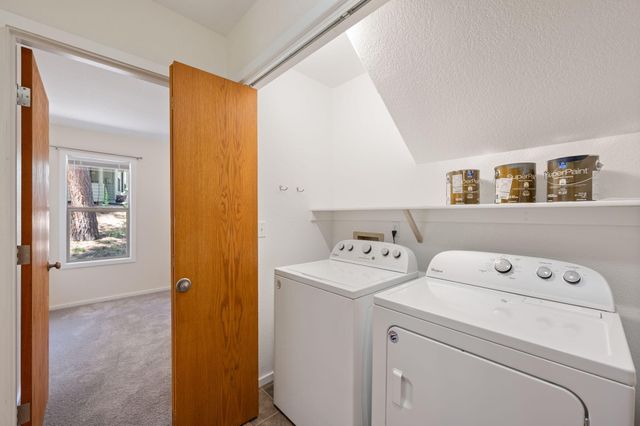 55681 Wagon Master Way, Bend, OR 97707