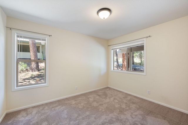 55681 Wagon Master Way, Bend, OR 97707