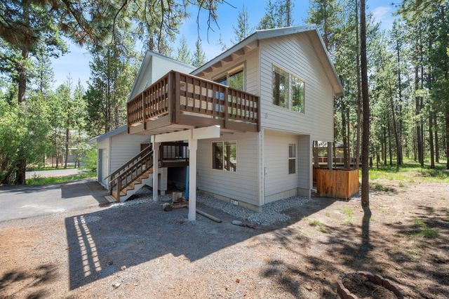 55681 Wagon Master Way, Bend, OR 97707