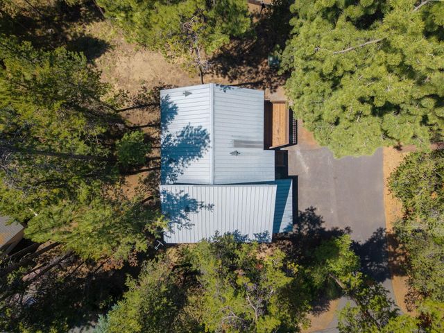 55681 Wagon Master Way, Bend, OR 97707