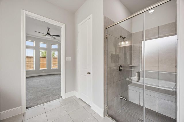 11823 Creekside Shore Circle, Cypress, TX 77433