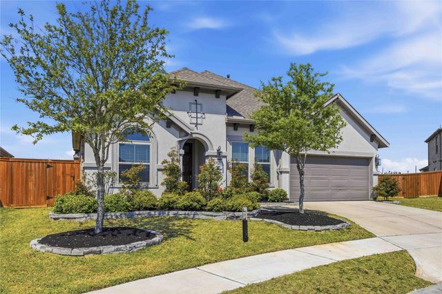 11823 Creekside Shore Circle, Cypress, TX 77433