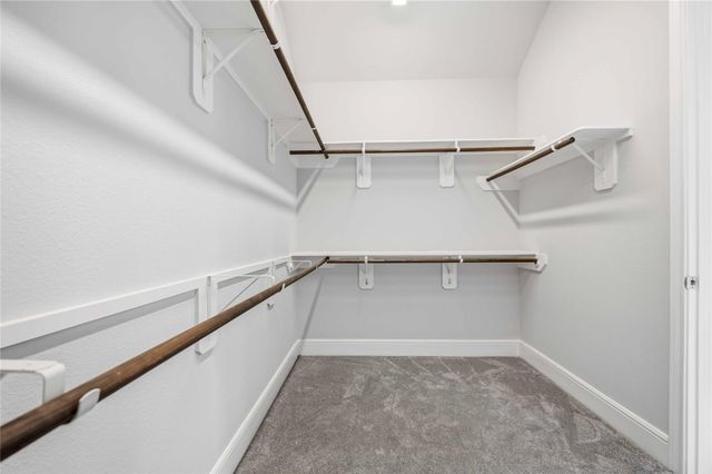 11823 Creekside Shore Circle, Cypress, TX 77433