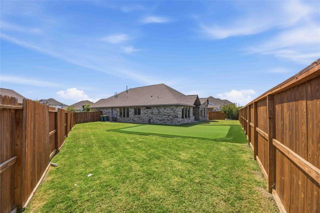 11823 Creekside Shore Circle, Cypress, TX 77433