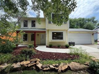 2516 Kensington Road, Lawrence, KS 66046