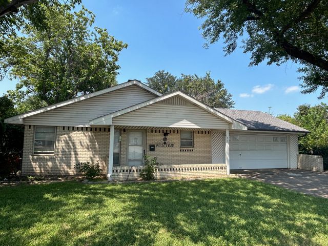 1735 14th Street, Plano, TX 75074