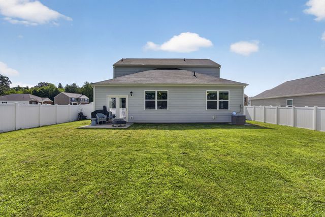 164 Nunally Dr, Baxter, TN 38544