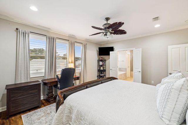 2031 Pine Island Circle, Miramar Beach, FL 32550