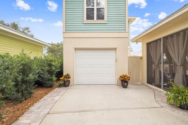 2031 Pine Island Circle, Miramar Beach, FL 32550