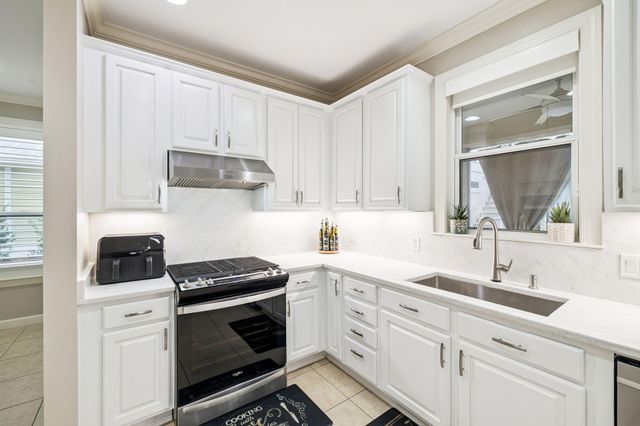 2031 Pine Island Circle, Miramar Beach, FL 32550